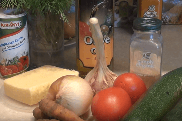 produkty-dlya-kabachkov-farshirovannyh-ovoshchami Продукты для кабачков, фаршированных овощами