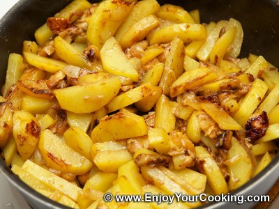 Fried Potato with Porcini Mushrooms Recipe: Step 6