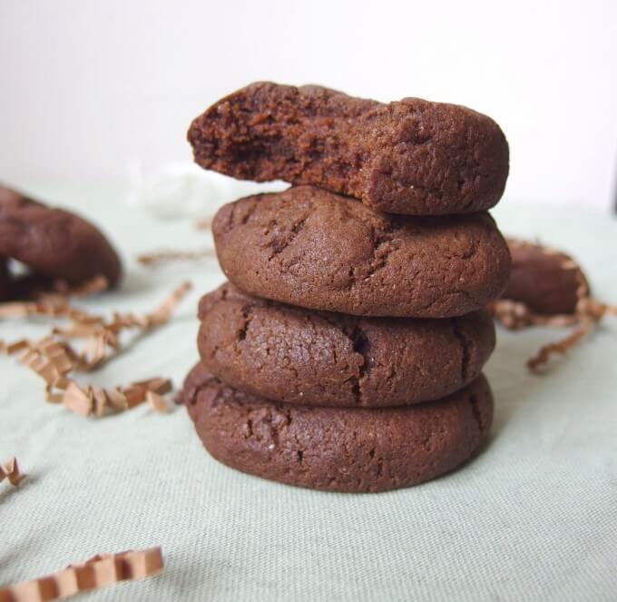 30 Vegan Cookie Recipes with NO Margarine 